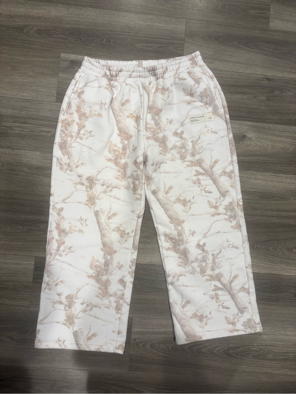 Comfrt 2XL White Beige Camo Sweatpants Wide Leg Cozy Fleece